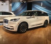 2021 Lincoln Electric Suv Price Lease Reviews Aviator