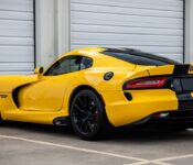 Why Is The Dodge Viper So Dangerous 2024